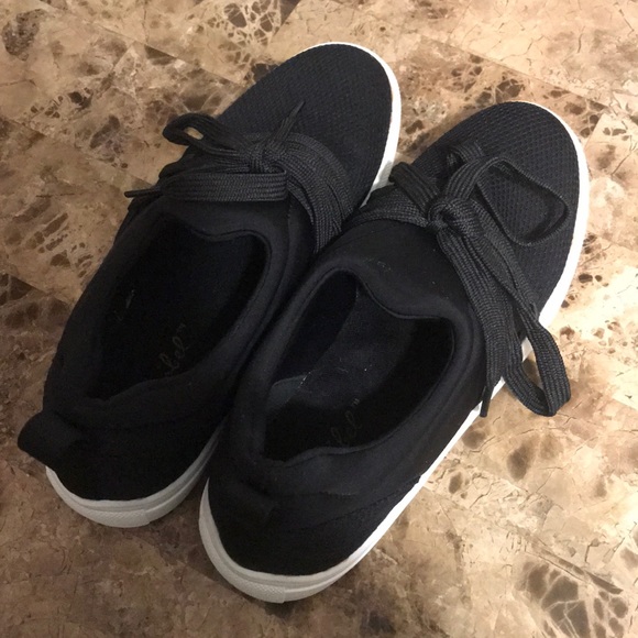 Bonnibel Black Slip-On Athletic Sneakers - Picture 6 of 6